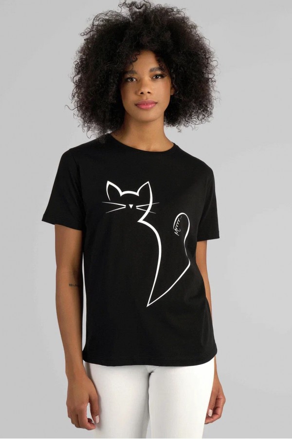 Siyah kedi baskılı yarım kol kadın tişört